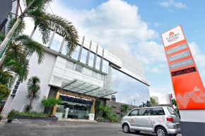  Tjokro Hotel Pekanbaru  Паканбару